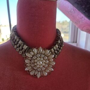 Stunning Faux Pearl Cluster Water Fall Style Chunky Choker Rhinestone Necklace